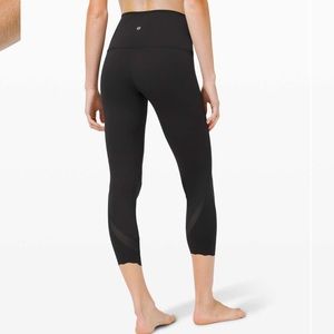Lululemon Wunder Under High-Rise Crop 23"*Updated Scallop Full-On Luxtreme Black